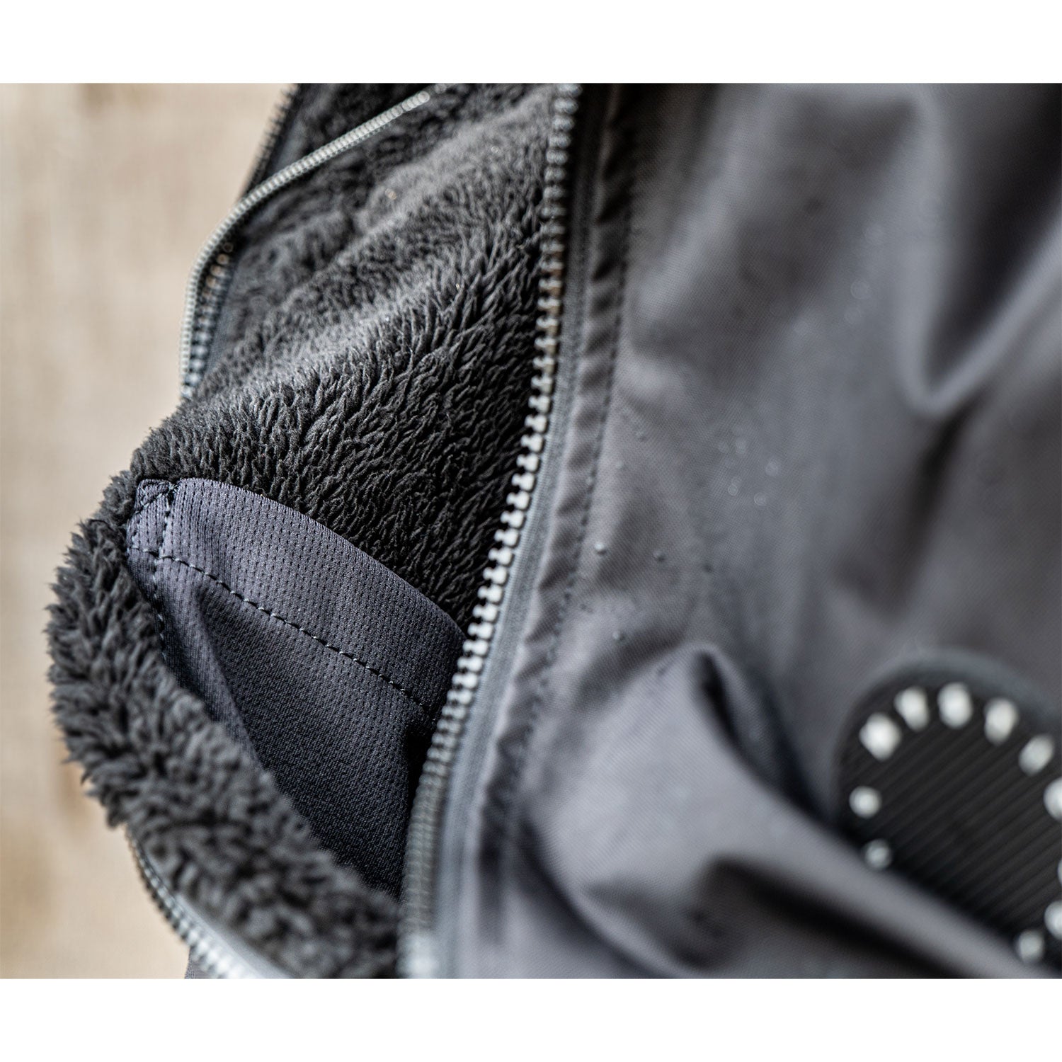 Mystic Waterproof Poncho Deluxe Explore Changing Robe